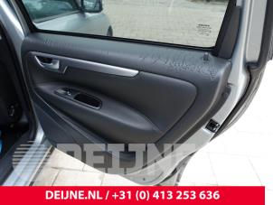 Volvo V70 Portier 4Deurs rechts-achter O272850 foto 2