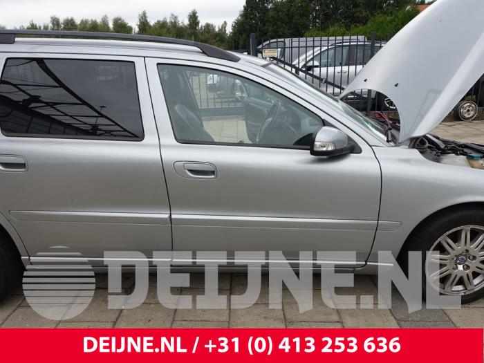 Volvo V70 Portier 4Deurs rechts-voor O272851