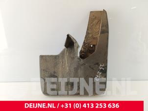 Gebruikte Spatlap Ford Transit Custom 2.0 EcoBlue 136 Prijs € 66,55 Inclusief btw aangeboden door van Deijne Onderdelen Uden B.V.