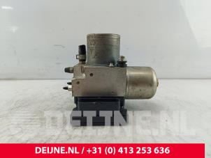 Gebruikte ABS Pomp Nissan NV 200 (M20M) E-NV200 Prijs € 332,75 Inclusief btw aangeboden door van Deijne Onderdelen Uden B.V.