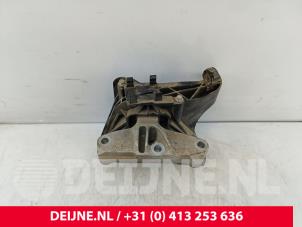 Opel Combo Motorsteun O272909 foto 2