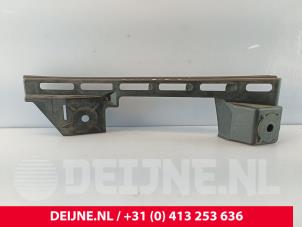 Volkswagen Caddy Front bumper bracket, right O272912 photo 2
