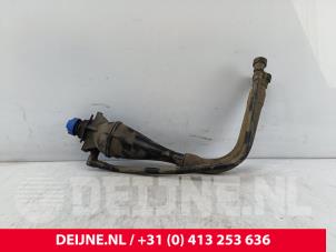 Toyota Pro-Ace Füllrohr adbluetank O272926 foto 2