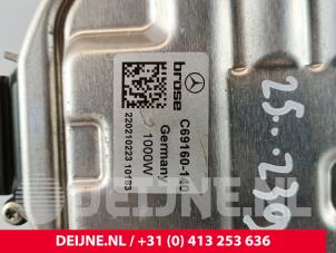 Mercedes Vito RI Scheibe Intelligent O272949 foto 3