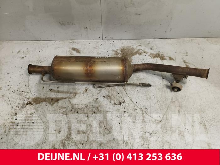 Gebruikte Roetfilter Toyota ProAce 1.6 D-4D 115 16V Prijs € 423,50 Inclusief btw aangeboden door van Deijne Onderdelen Uden B.V.