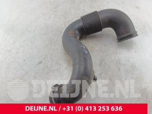Iveco New Daily Ansaugschlauch Luft O272986 foto 3
