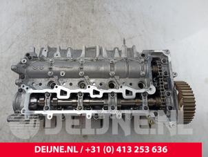 Gebruikte Cilinderkop Peugeot Expert (V1/VA/VB/VE/VF/VT/VY) 2.0 Blue HDi 120 16V Prijs € 1.391,50 Inclusief btw aangeboden door van Deijne Onderdelen Uden B.V.