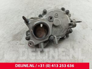 Peugeot Expert Stütze Dieselpumpe O273018 foto 2