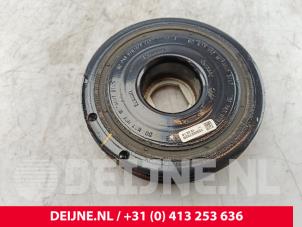 Gebruikte Krukas Poelie Renault Trafic (1FL/2FL/3FL/4FL) 1.6 dCi 120 Twin Turbo Prijs € 48,40 Inclusief btw aangeboden door van Deijne Onderdelen Uden B.V.