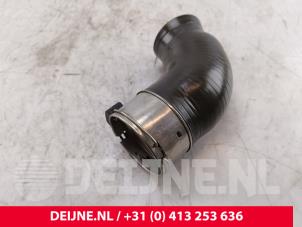 Renault Trafic Intercooler hose O273047 photo 3
