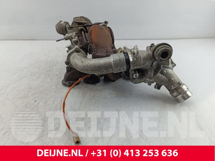 Gebruikte Turbo Renault Trafic (1FL/2FL/3FL/4FL) 1.6 dCi 120 Twin Turbo Prijs € 695,75 Inclusief btw aangeboden door van Deijne Onderdelen Uden B.V.