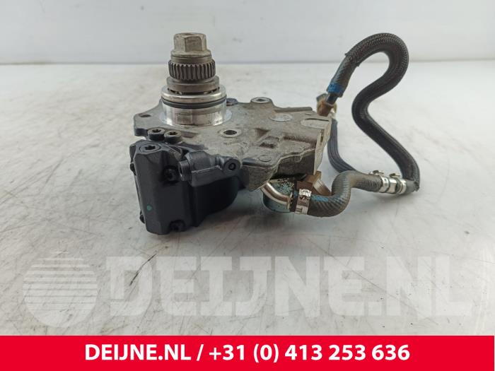 Mercedes Vito Brandstofpomp Mechanisch O273077