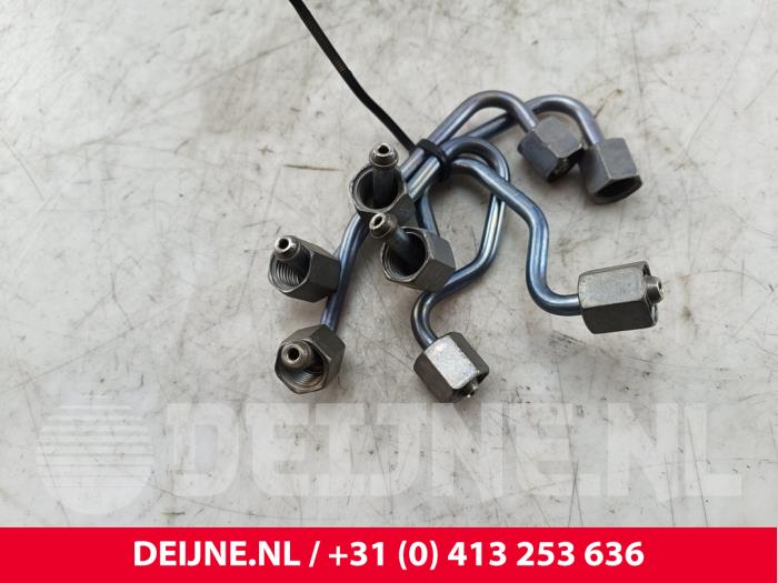 Gebruikte Brandstofleiding hogedruk Mercedes Vito (447.6) 2.2 114 CDI 16V Prijs € 60,50 Inclusief btw aangeboden door van Deijne Onderdelen Uden B.V.