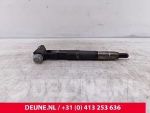 Gebruikte Verstuiver (diesel) Mercedes Sprinter 3,5t (906.63) 311 CDI 16V Prijs € 157,30 Inclusief btw aangeboden door van Deijne Onderdelen Uden B.V.