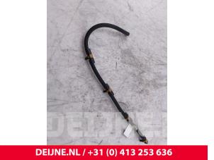 Gebruikte Brandstof retourleiding Mercedes Vito (447.6) 2.2 114 CDI 16V Prijs € 30,25 Inclusief btw aangeboden door van Deijne Onderdelen Uden B.V.