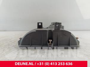 Mercedes Vito Kleppendeksel O273103 foto 3