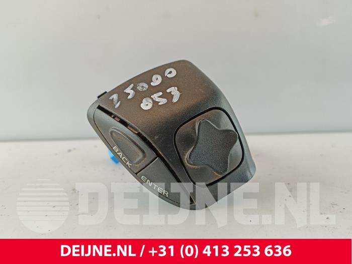 Volvo S80 Steering wheel switch O273134