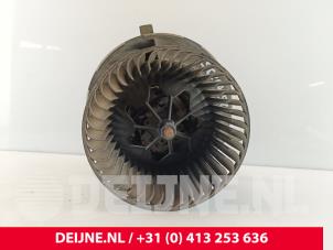 Volkswagen Caddy Heizung Belüftungsmotor O273203 foto 3
