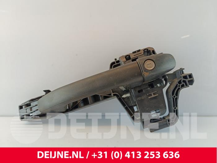 Mercedes Vito Türgriff 2-türig links O273207