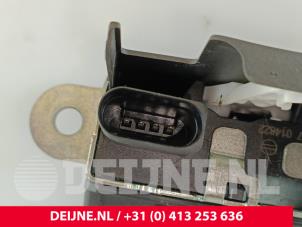 Volkswagen Caddy Slotmechaniek Achterklep O273225 foto 3