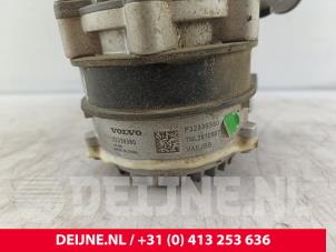 Polestar 2 Extra waterpomp O273232 foto 2