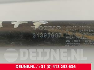 Volvo V40 Gasdämpfer links hinten O273236 foto 4