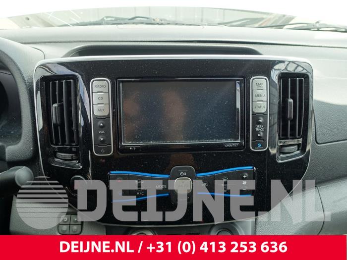 Nissan NV200 Display Multi Media regelunit O273273