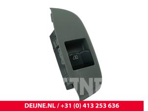 Nissan NV200 Elektrisch Raam Schakelaar O273278 foto 2