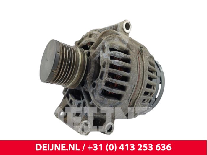 Gebruikte Dynamo Renault Kangoo (KC) 1.4 Prijs € 72,60 Inclusief btw aangeboden door van Deijne Onderdelen Uden B.V.