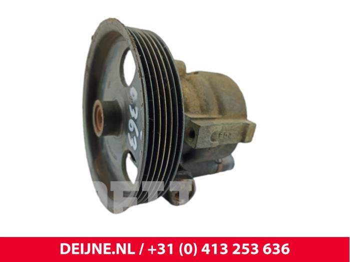 Gebruikte Servopomp Renault Kangoo (KC) 1.4 Prijs € 36,30 Inclusief btw aangeboden door van Deijne Onderdelen Uden B.V.
