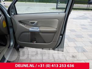 Volvo XC90 Front door 4-door, right O273410 photo 2