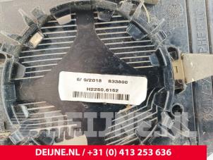 Volvo XC40 Mirror glass, right O273446 photo 3