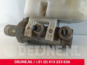 Tesla Model S Master cylinder O273455 photo 3