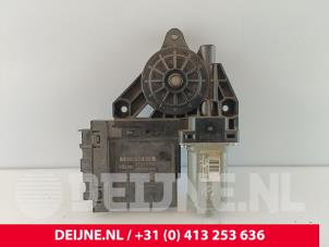 Gebruikte Motor electrisch raam Volvo XC90 II 2.0 T8 16V Twin Engine AWD Prijs € 85,00 Margeregeling aangeboden door van Deijne Onderdelen Uden B.V.