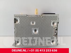 Peugeot Expert Regelunit Multi Media O273553 foto 2