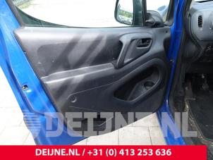 Peugeot Partner Door 2-door, left O273586 photo 2