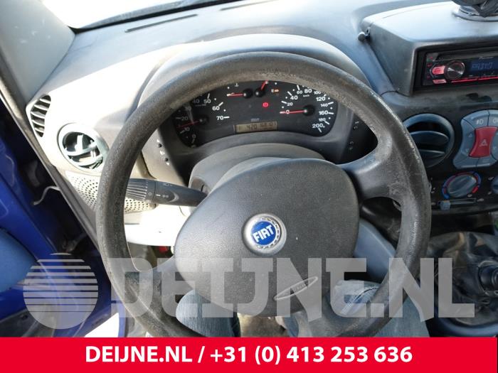 Fiat Doblo Airbag links (Lenkrad) O273751