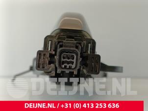 Volvo V60 Portiergreep 4Deurs links-voor O273816 foto 3