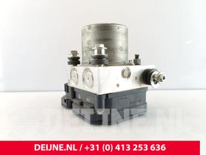 Peugeot Partner ABS pump O273826 photo 2