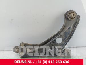 Peugeot Partner Draagarm onder rechts-voor O273842 foto 2