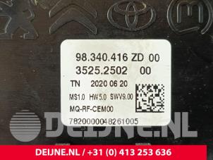 Peugeot Partner Kachel Bedieningspaneel O273850 foto 3