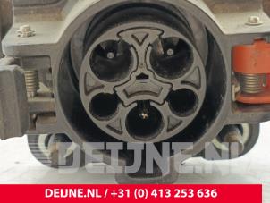 Nissan NV200 Oplaadpunt stekker aansluiting O273927 foto 3
