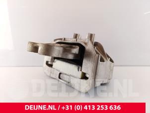 Gebruikte Motorsteun Ford Transit Custom 2.0 EcoBlue 136 Prijs € 72,60 Inclusief btw aangeboden door van Deijne Onderdelen Uden B.V.