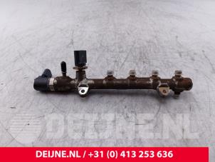 Gebruikte Injector brug Ford Transit Custom 2.0 TDCi 16V Eco Blue 130 Prijs € 121,00 Inclusief btw aangeboden door van Deijne Onderdelen Uden B.V.