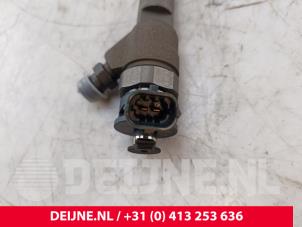 Opel Vivaro Einspritzdüse (Diesel) O274008 foto 3
