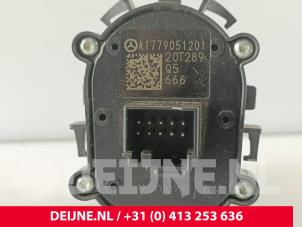 Mercedes Sprinter Start/Stopp Schalter O274069 foto 3