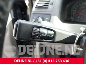 Volvo V50 Steering column stalk O274186 photo 2
