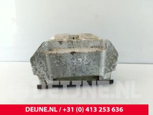 Ford Transit Engine mount O274345 photo 3