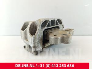 Ford Transit Engine mount O274345 photo 2