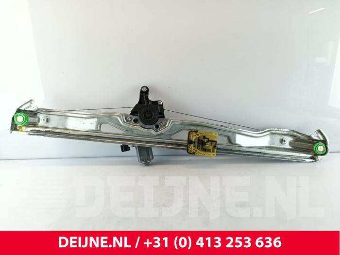 Ford Transit Ruitmechaniek 2Deurs rechts-voor O274358